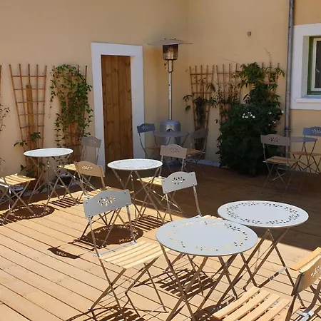Pensjonat Up To 3 People With Pool And Terrace Parentis-en-Born